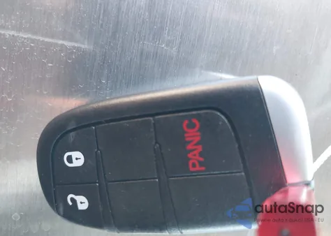 2015 Dodge Journey Sxt z USA, uszkodzony, nr VIN 3C4PDCBG9FT658412